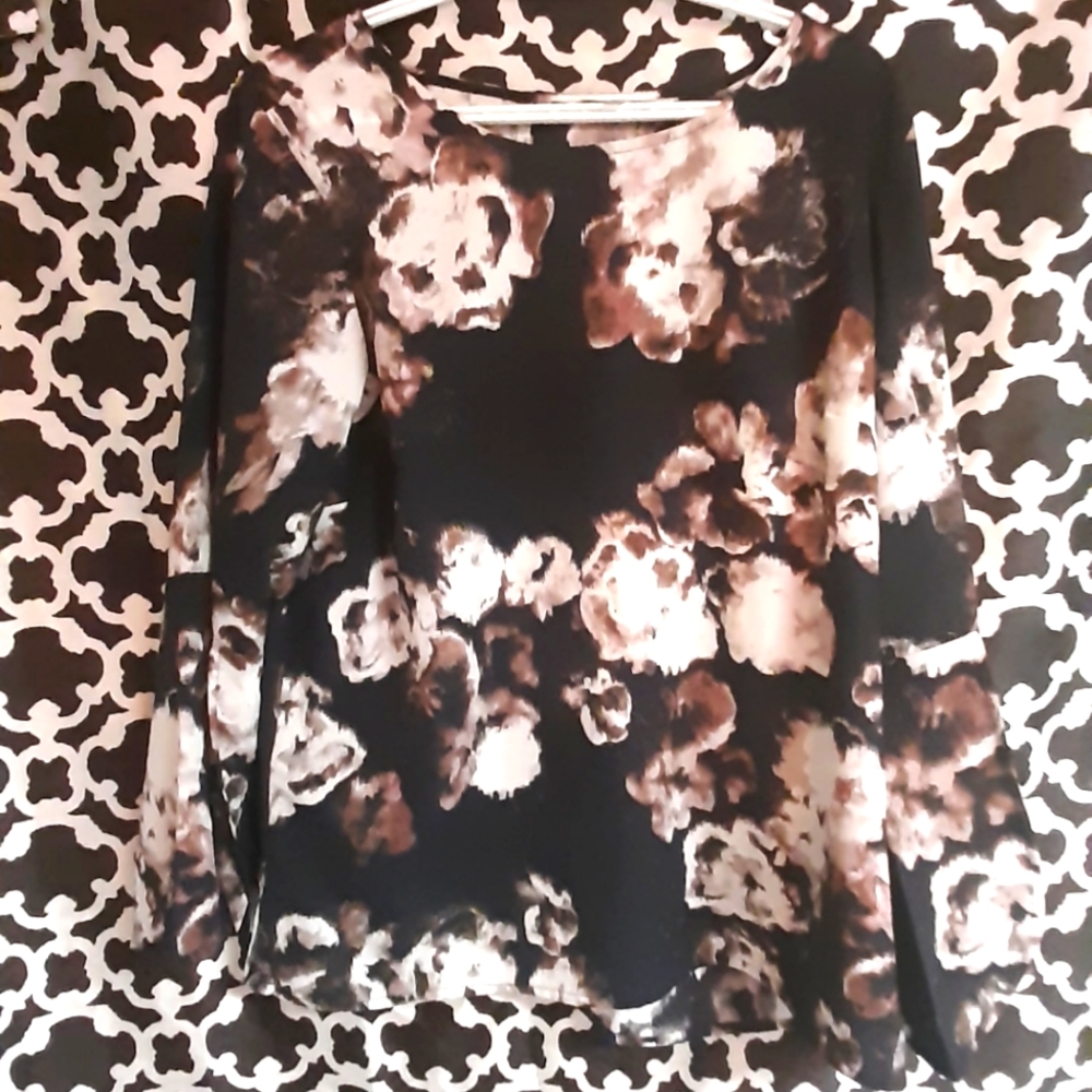 Women blouse